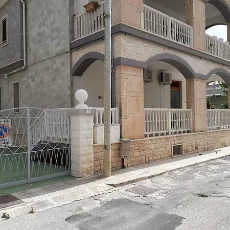 Acquamarina Apartment *